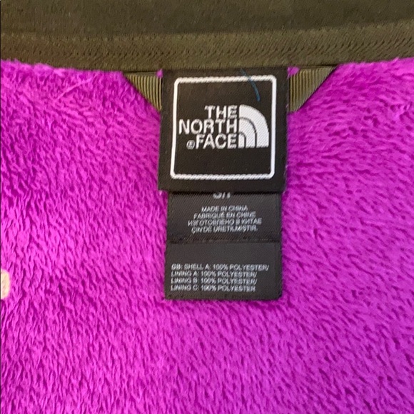 North Face Fuzzy Jacket - Picture 4 of 4